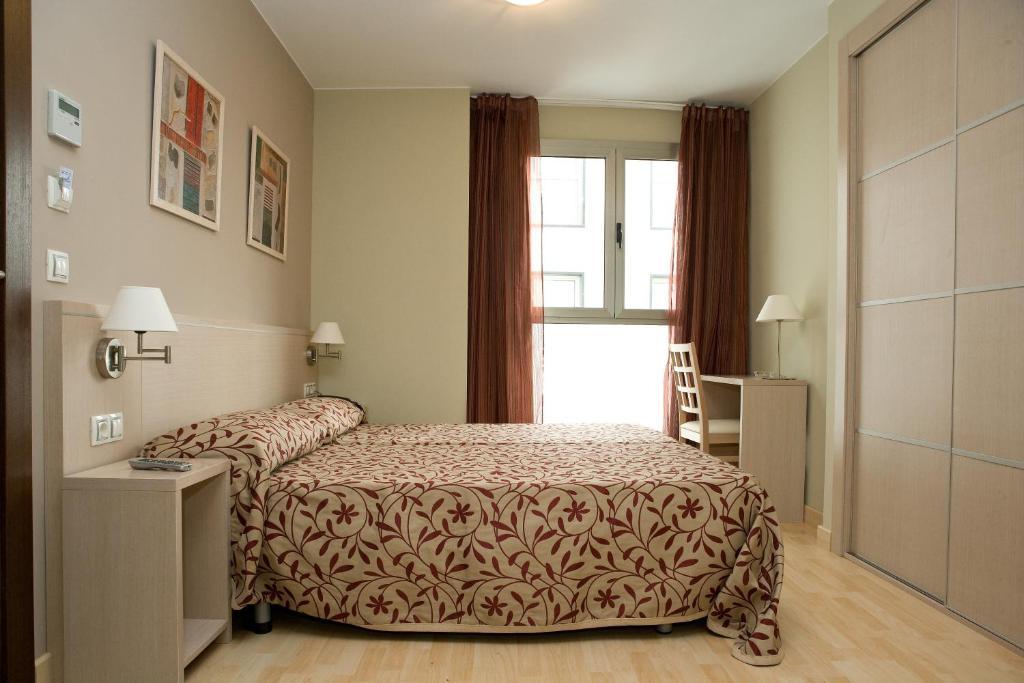 Arcohotel San Mateo de Gállego Δωμάτιο φωτογραφία